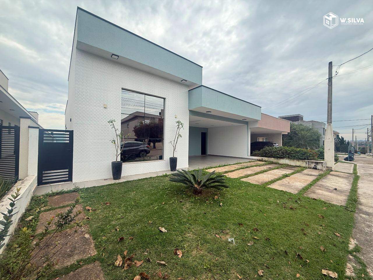 Casa em Condomínio à venda no Condomínio Residencial Alto de Itaici: 