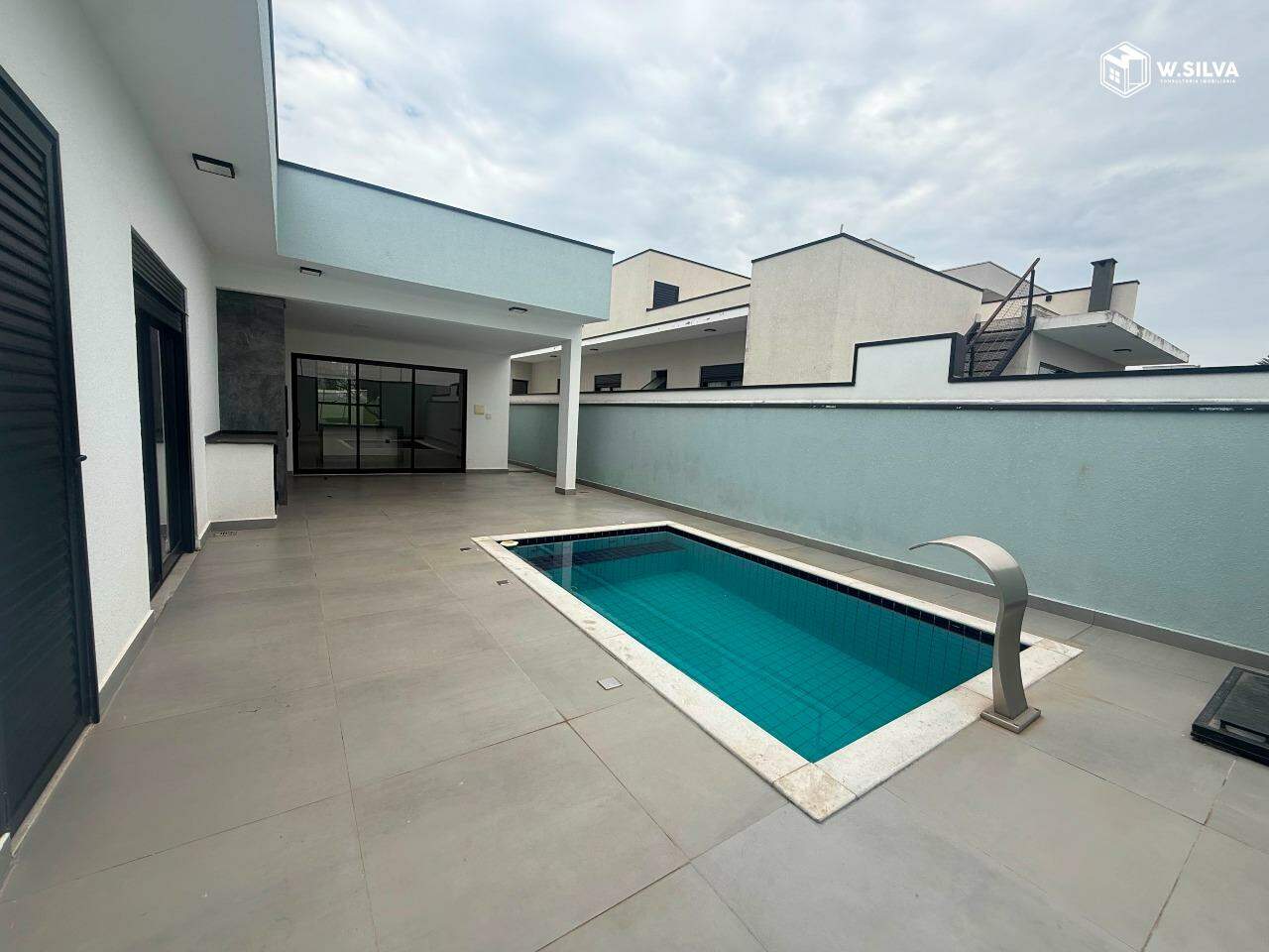 Casa em Condomínio à venda no Condomínio Residencial Alto de Itaici: 