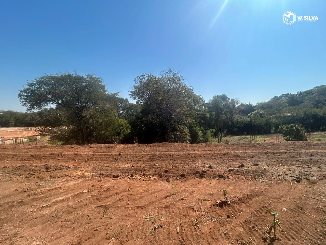 Terreno em condomínio à venda no Reserva Village Prado: 