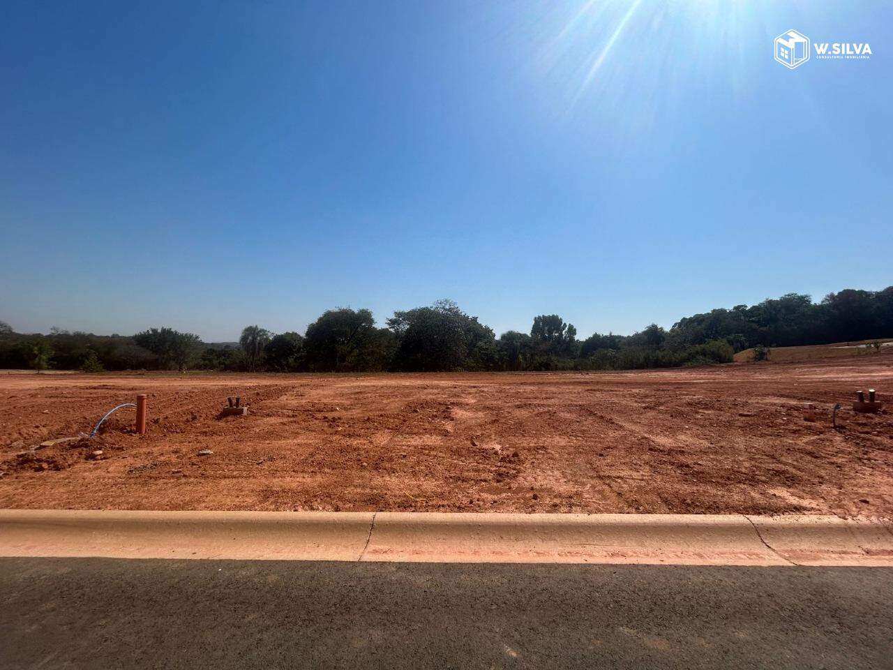 Terreno em condomínio à venda no Reserva Village Prado: 