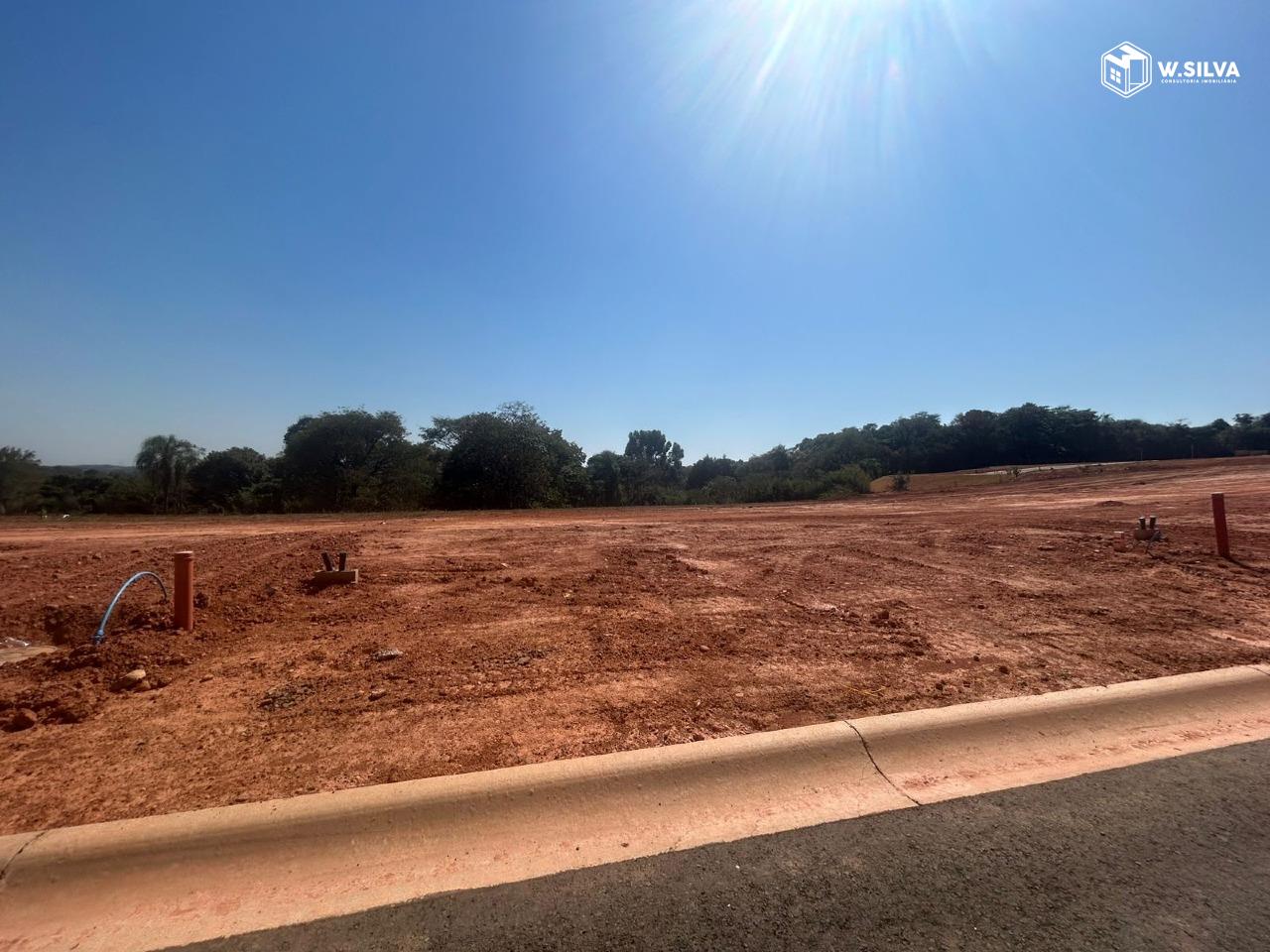 Terreno em condomínio à venda no Reserva Village Prado: 