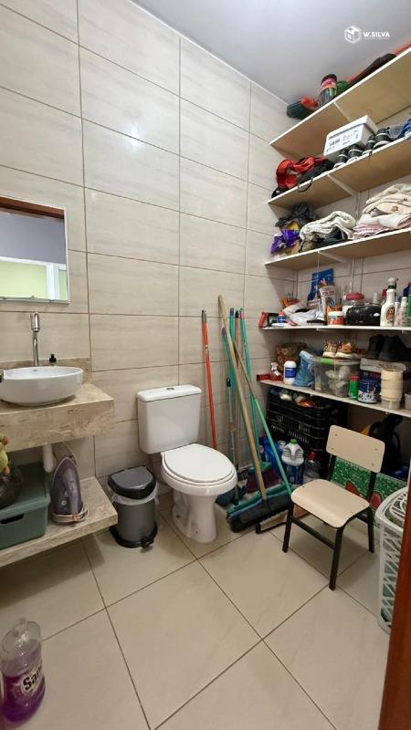 Casa em Bairro à venda no Jardim Residencial Veneza: 