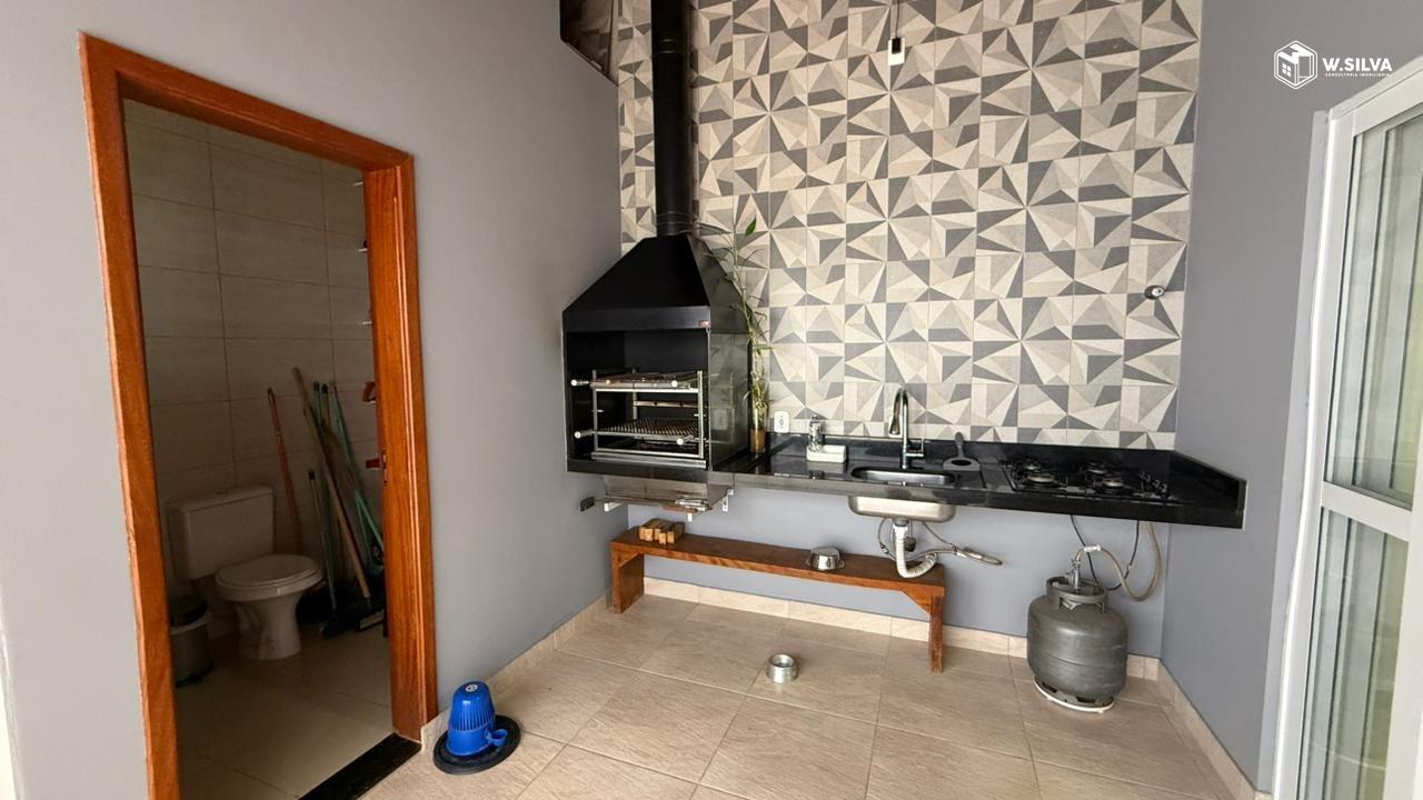 Casa em Bairro à venda no Jardim Residencial Veneza: 