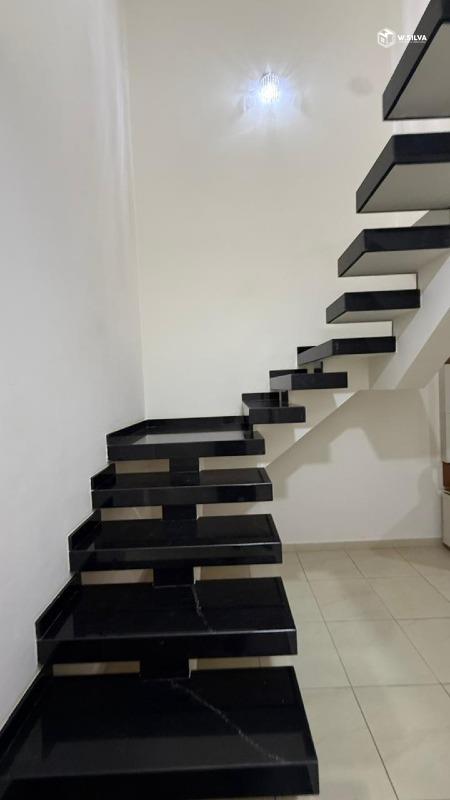 Casa em Bairro à venda no Jardim Residencial Veneza: 