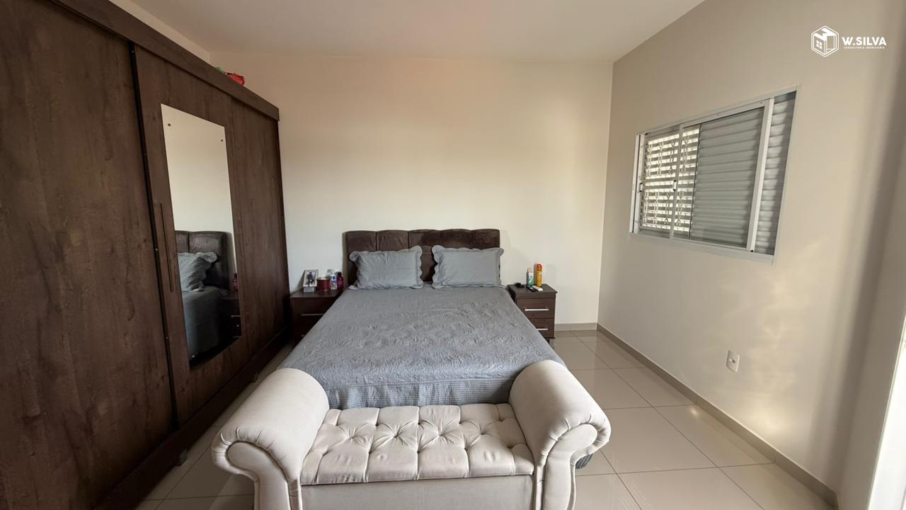 Casa em Bairro à venda no Jardim Residencial Veneza: 