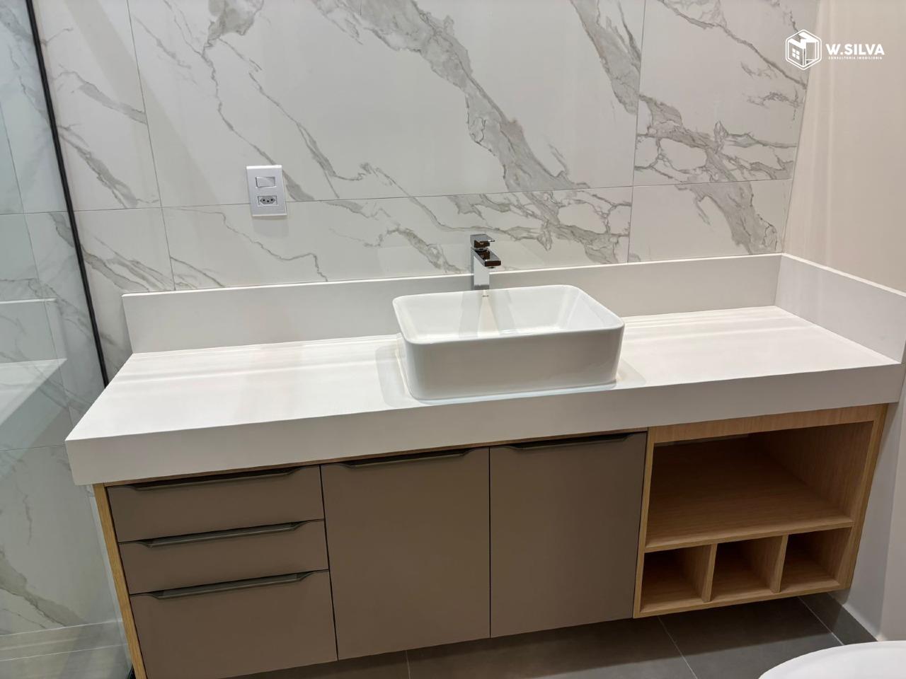 Casa em Condomínio à venda no Jardim Laguna: 