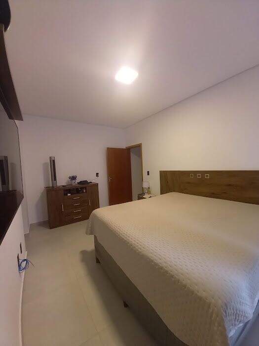 Casa em Condomínio para aluguel no Jardim Piemonte: