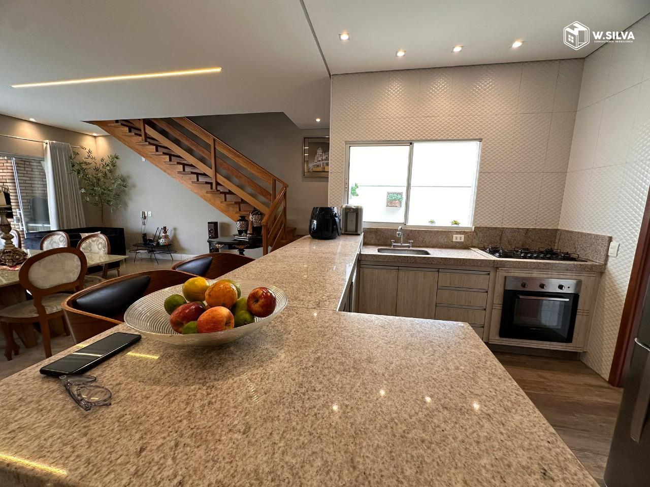 Casa em Condomínio à venda no Jardim Portal dos Ipês: 