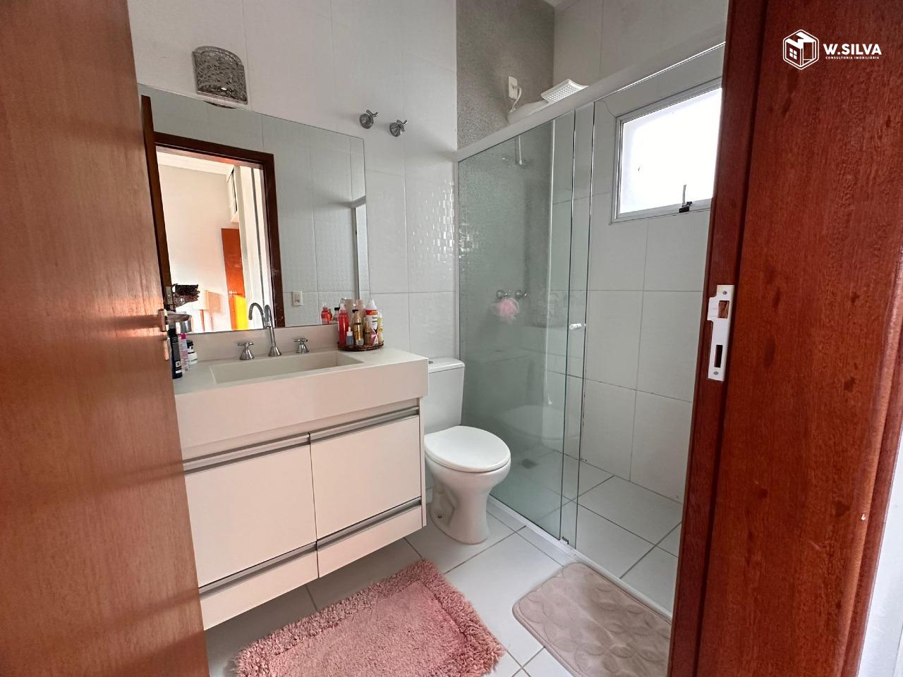 Casa em Condomínio à venda no Jardim Portal dos Ipês: 