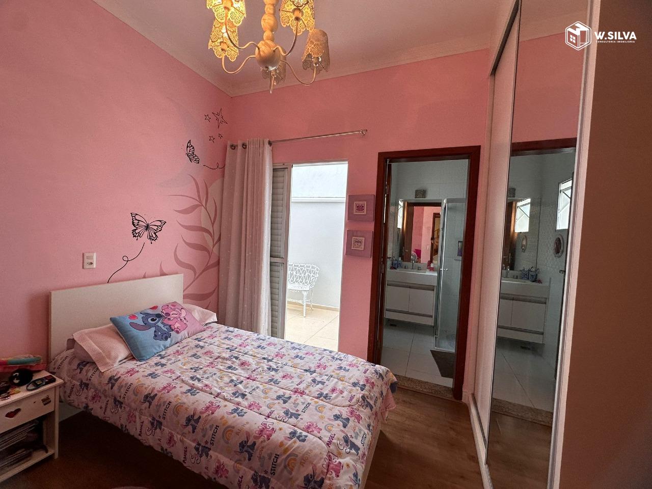 Casa em Condomínio à venda no Jardim Portal dos Ipês: 