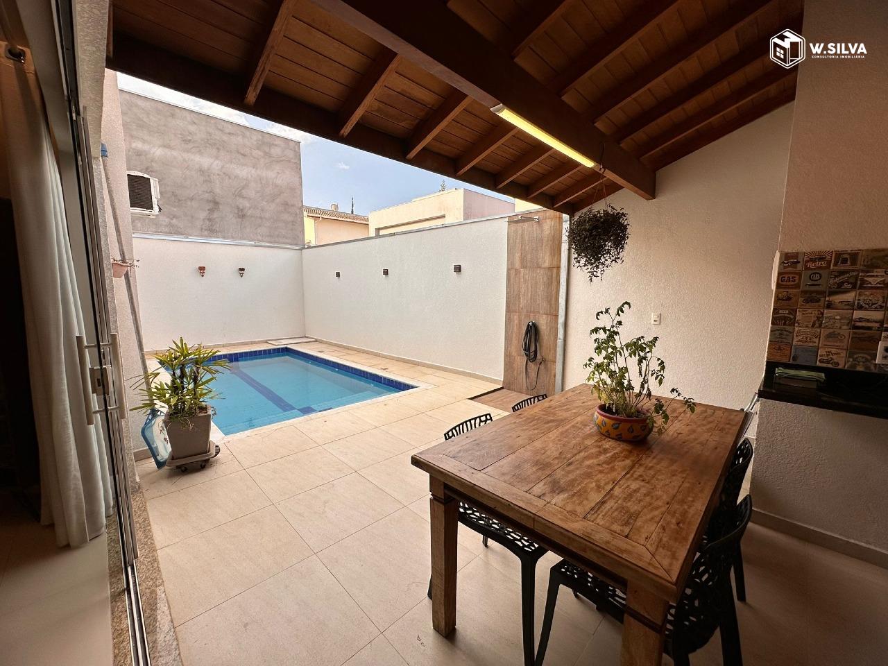 Casa em Condomínio à venda no Jardim Portal dos Ipês: 