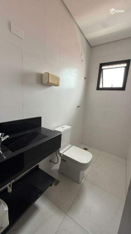 Casa Comercial para aluguel no Jardim América: 