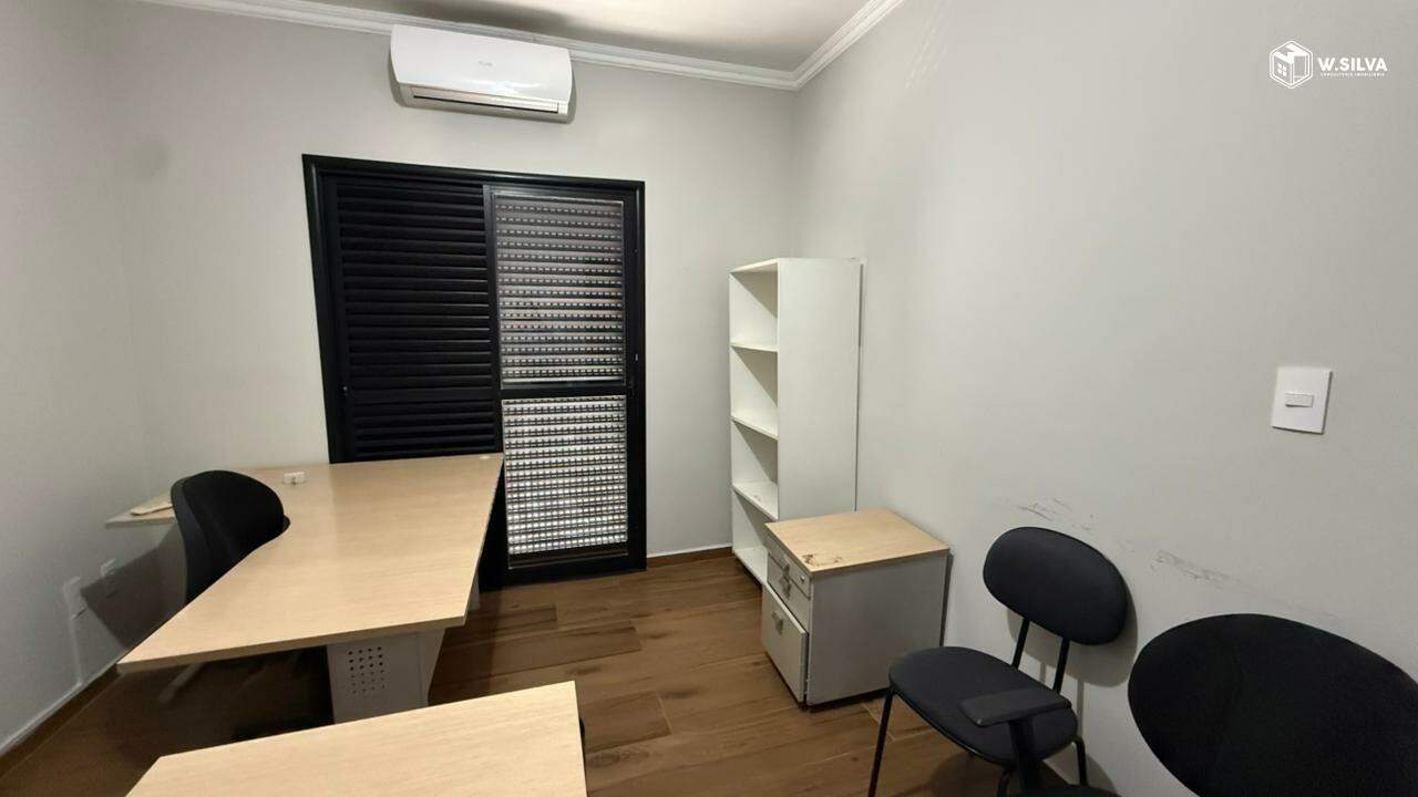 Casa Comercial para aluguel no Jardim América: 