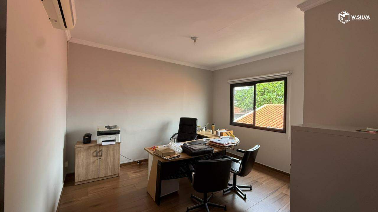 Casa Comercial para aluguel no Jardim América: 