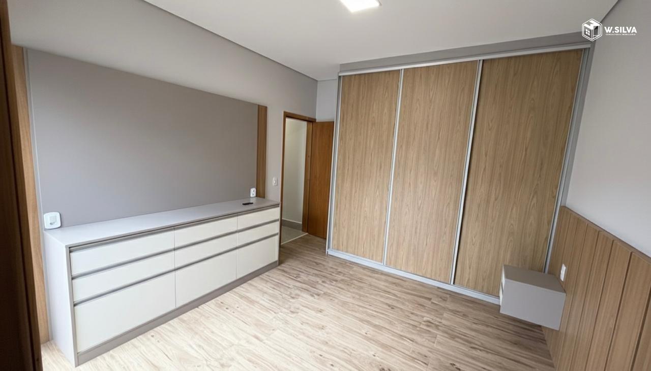 Casa em Condomínio à venda no Condomínio Park Gran Reserve: 