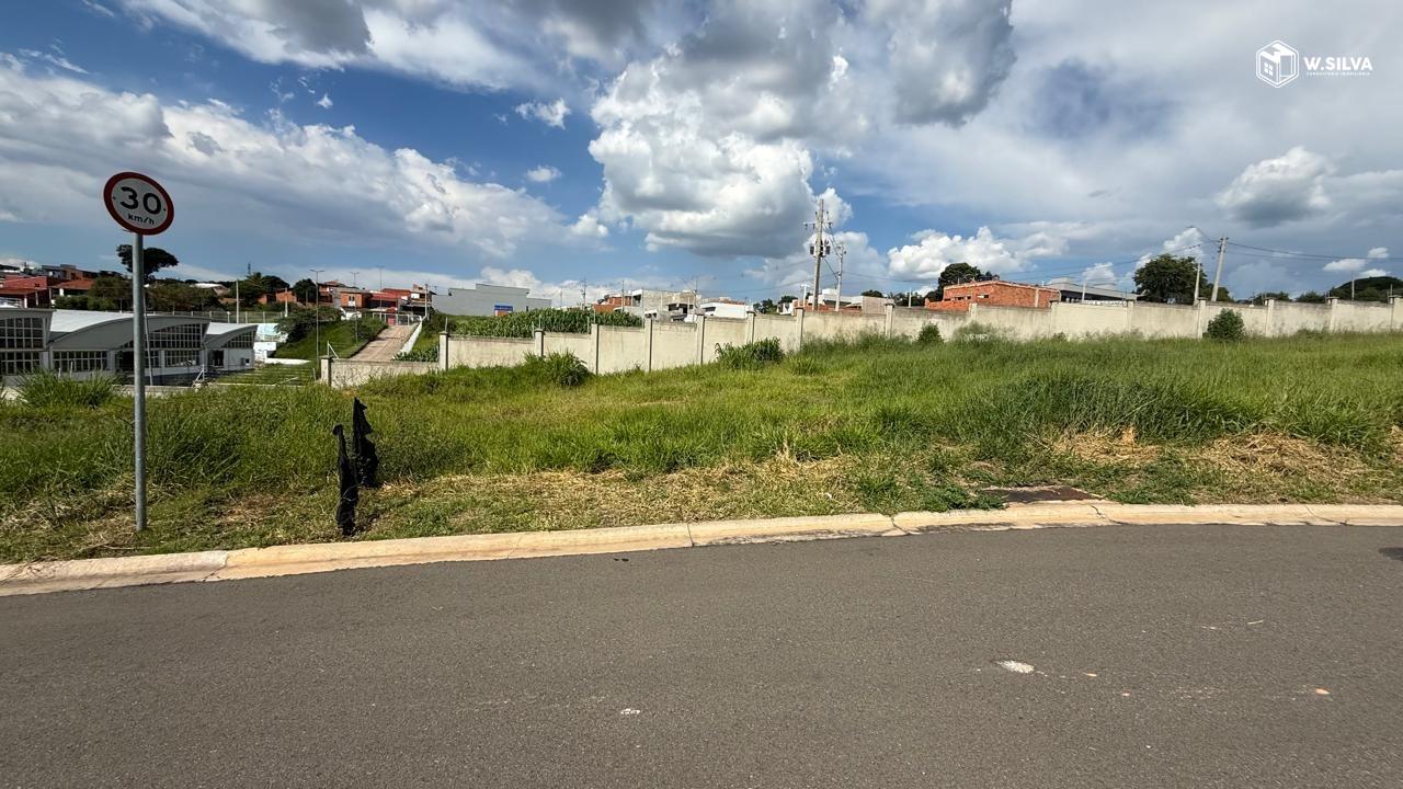 Terreno em condomínio à venda no Casa do Lago: 