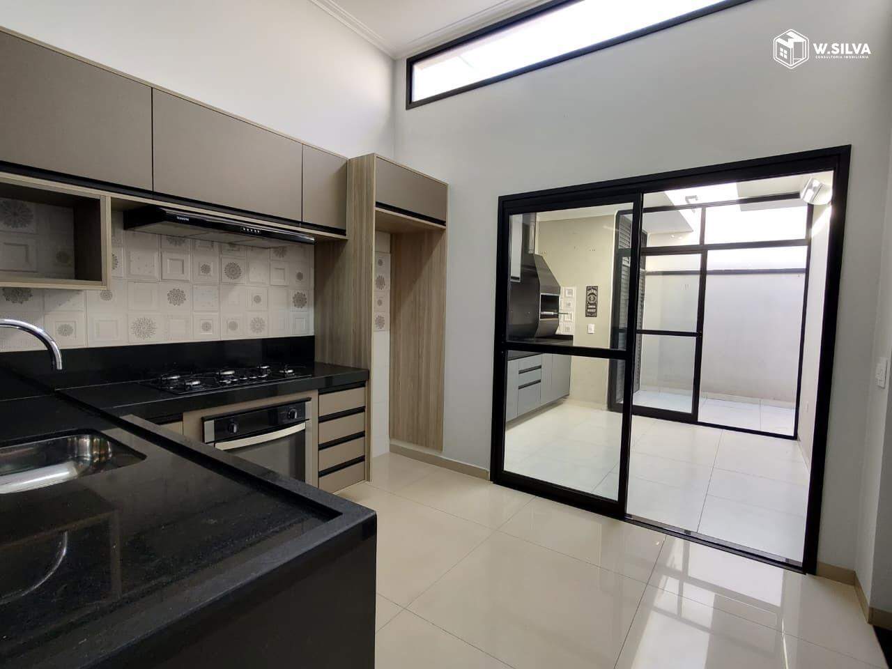 Casa em Condomínio à venda no Jardim Montreal Residence: