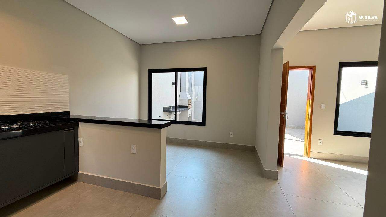 Casa à venda no Jardim Colonial: