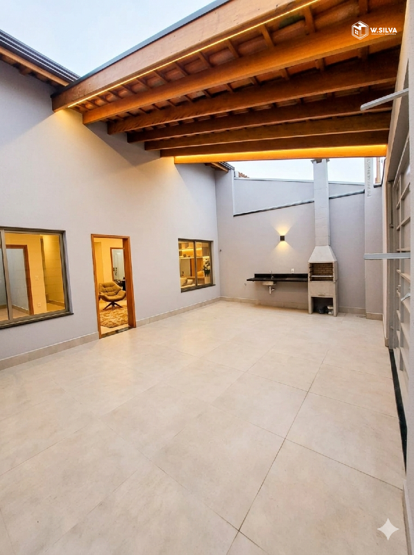 Casa em Bairro à venda no Jardim Colonial: 