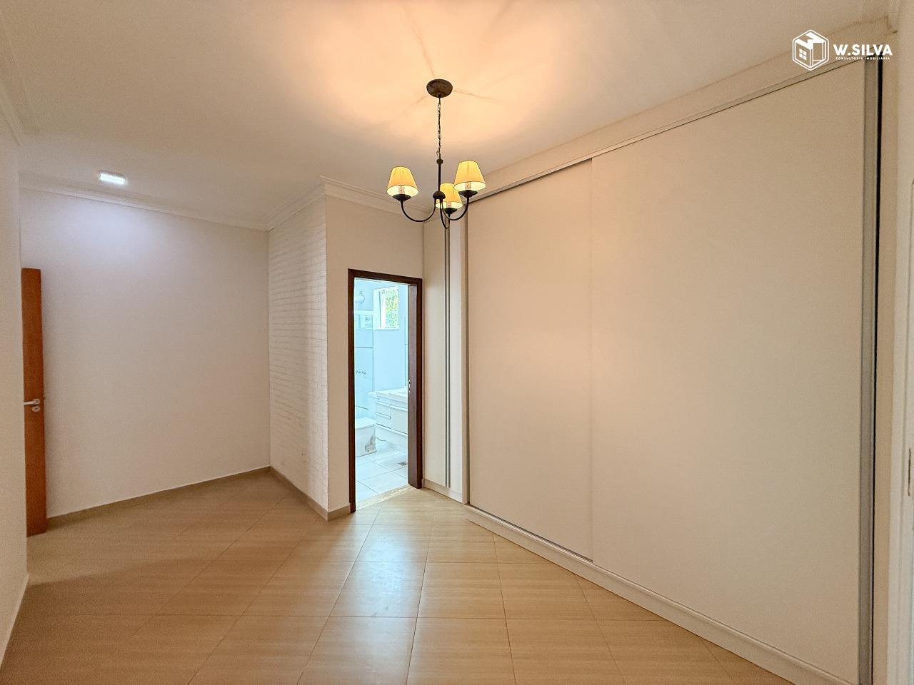 Casa em Condomínio à venda no Jardim Portal de Itaici: 