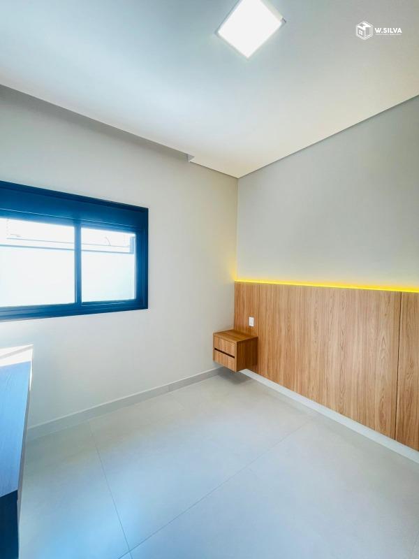 Casa em Condomínio à venda no Condomínio Park Gran Reserve: 