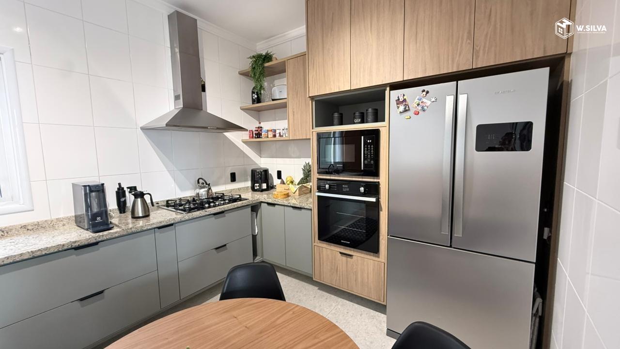 Casa em Bairro à venda no Jardim Esplanada: 