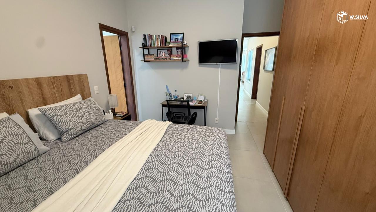 Casa em Bairro à venda no Jardim Esplanada: 