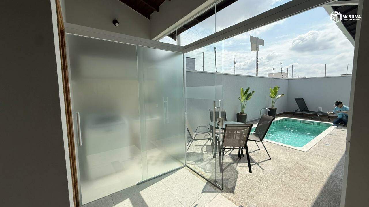 Casa em Bairro à venda no Jardim Esplanada: 