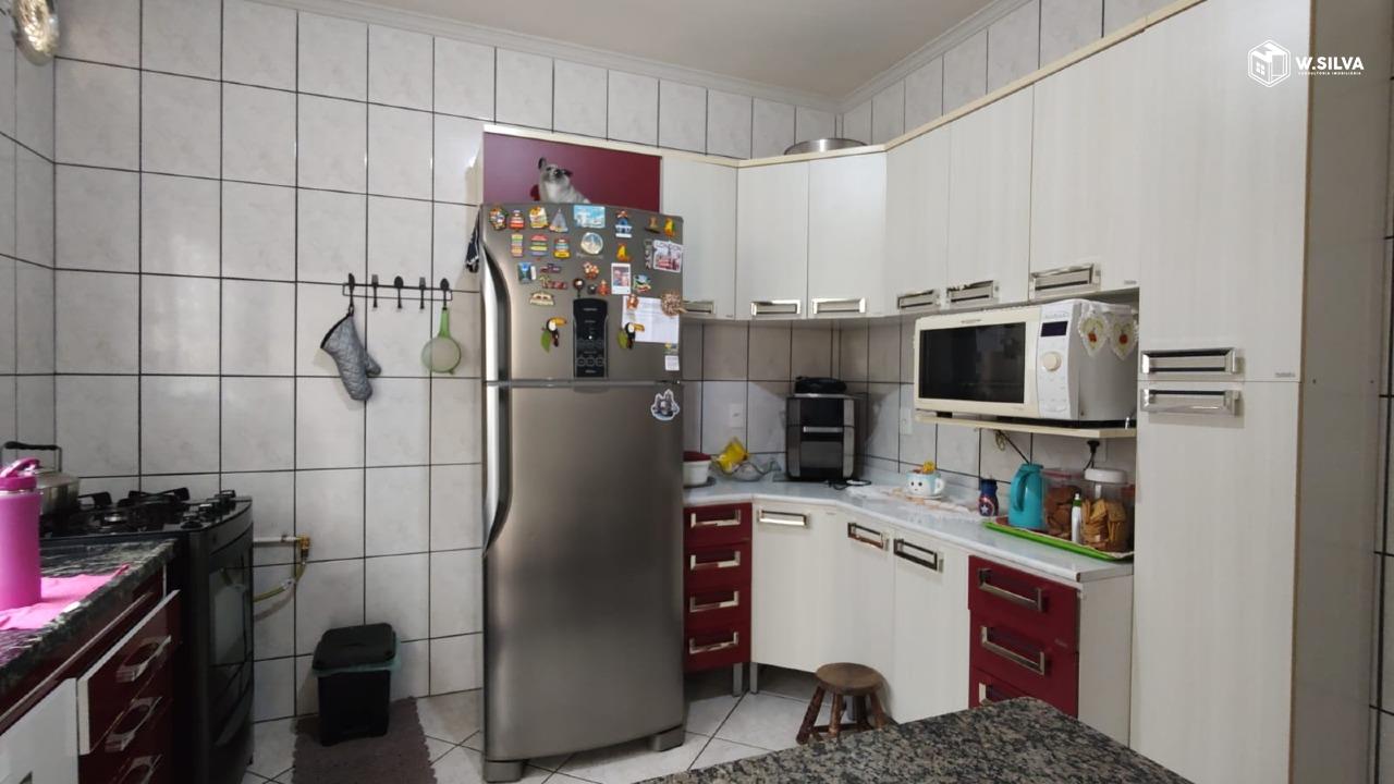 Casa em Bairro à venda no Jardim Europa : 