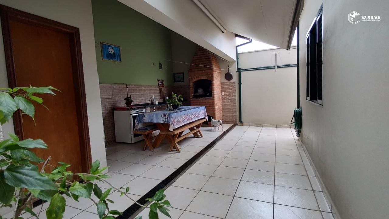 Casa em Bairro à venda no Jardim Europa : 