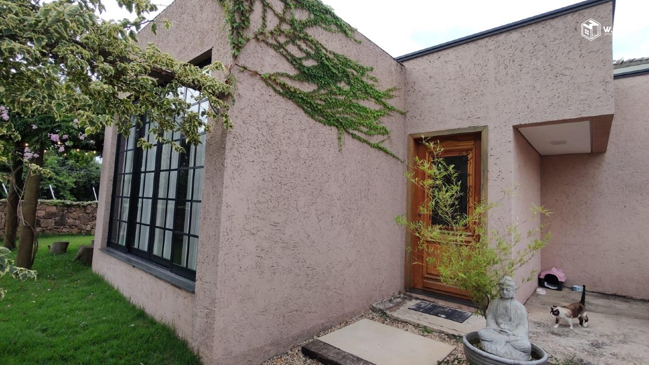 Casa em Bairro à venda no Jardim Bela Vista: 