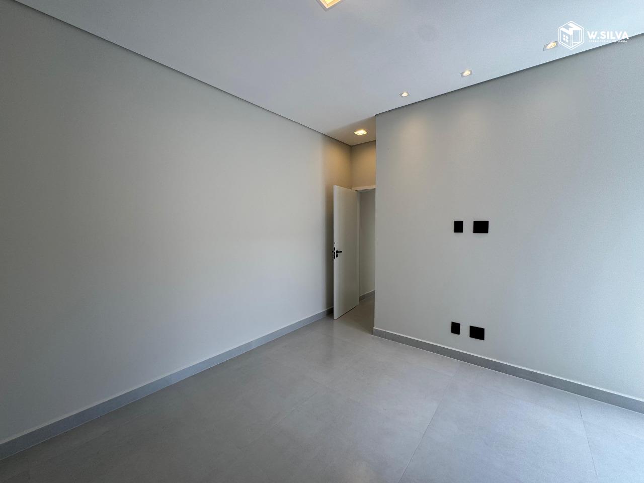 Casa em Condomínio à venda no Condomínio Park Gran Reserve: 