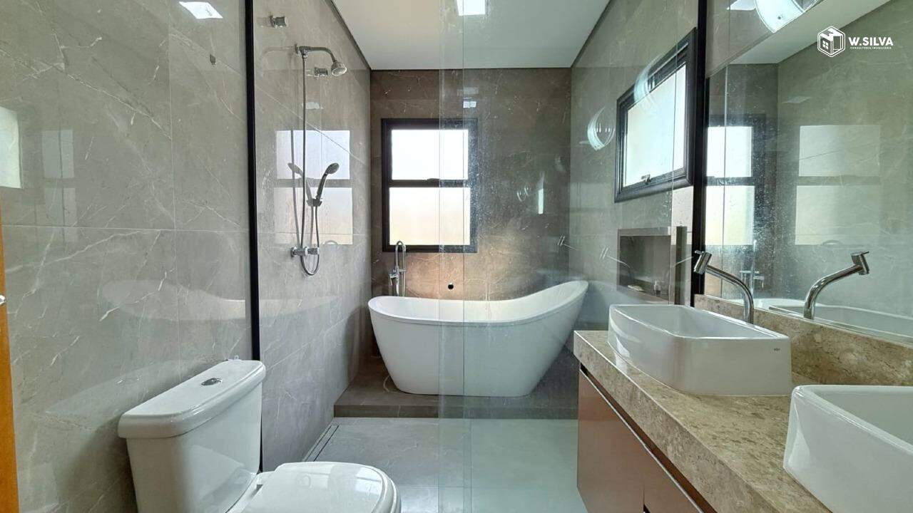 Sobrado para aluguel no Jardim Vila Paradiso: 