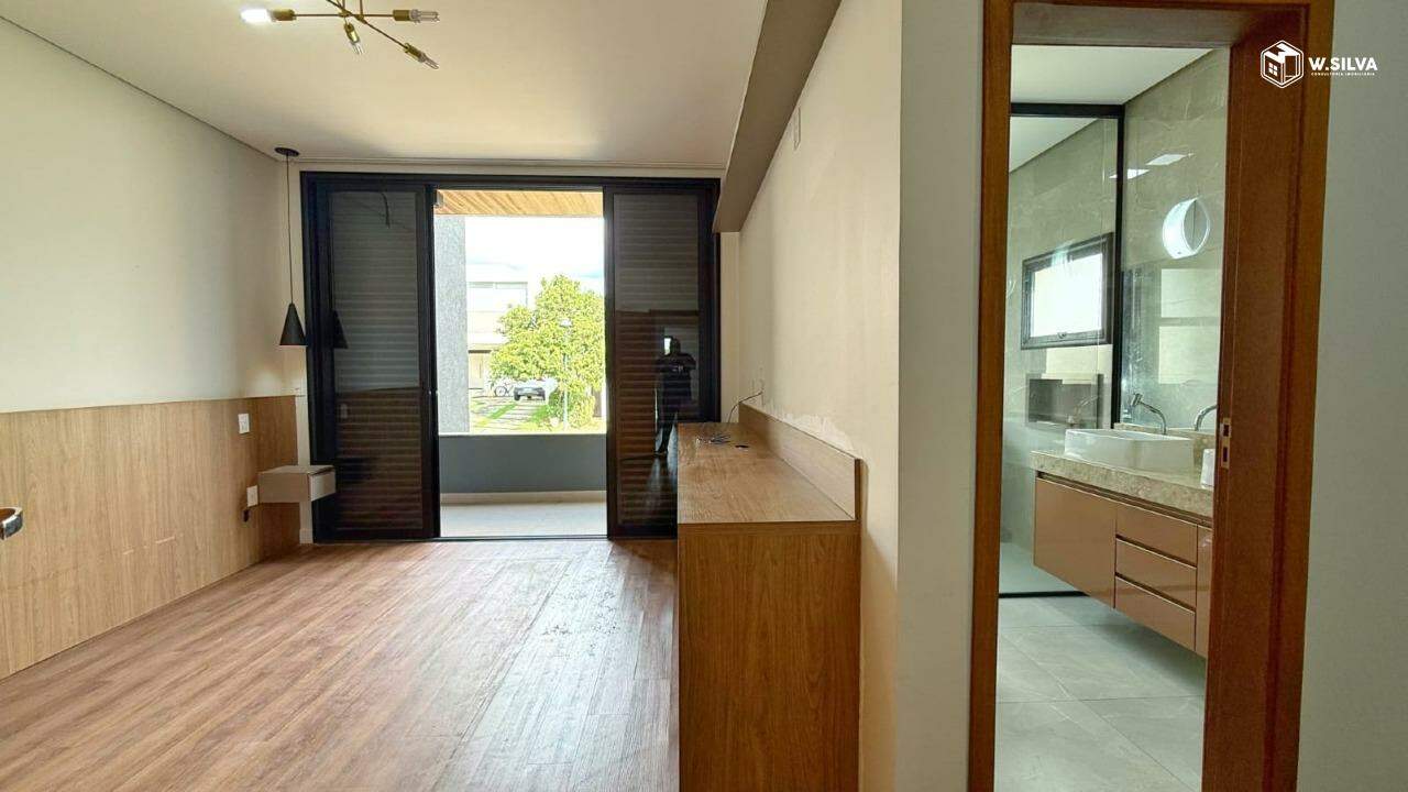 Sobrado para aluguel no Jardim Vila Paradiso: 