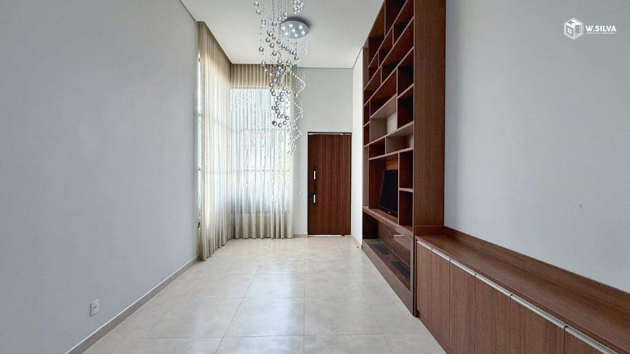 Sobrado para aluguel no Jardim Vila Paradiso: 