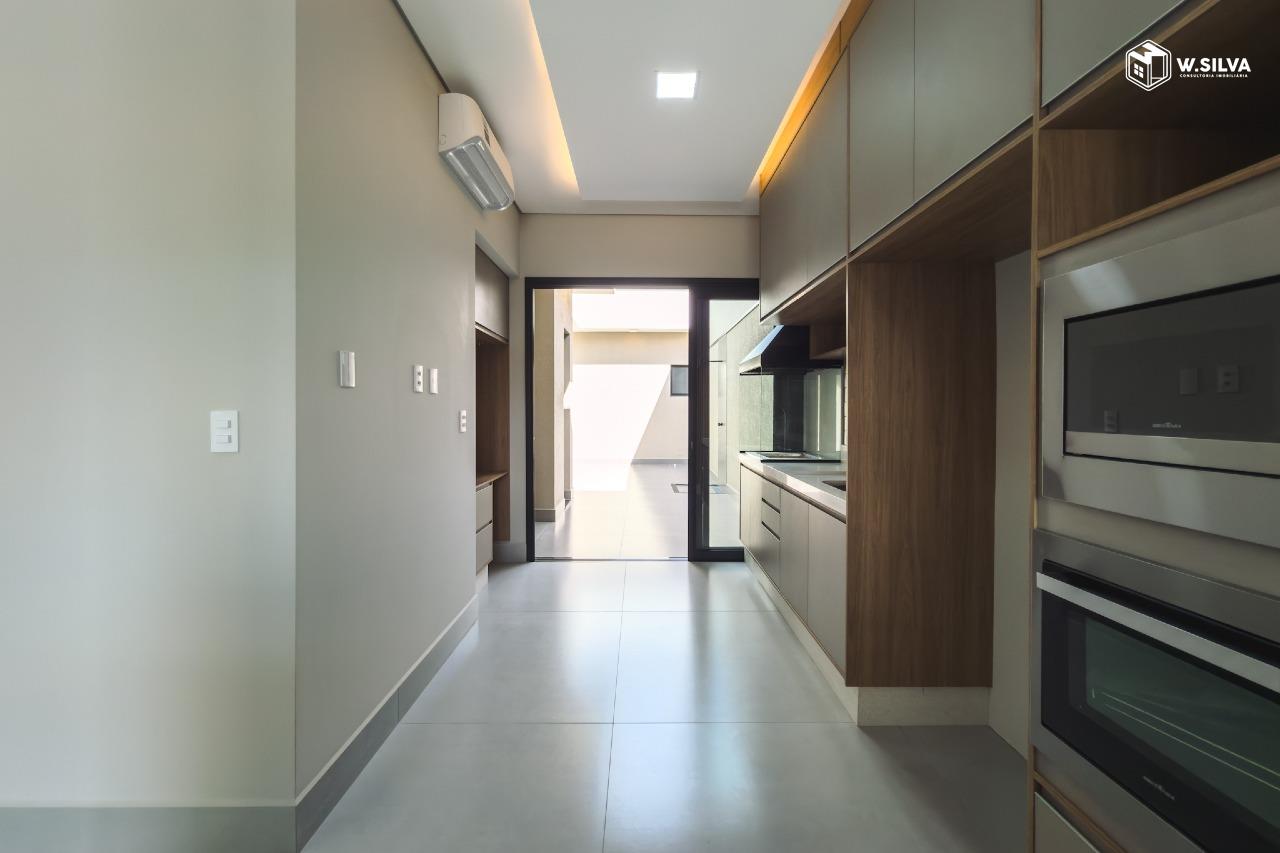 Casa em Condomínio à venda no Condomínio Park Gran Reserve: 