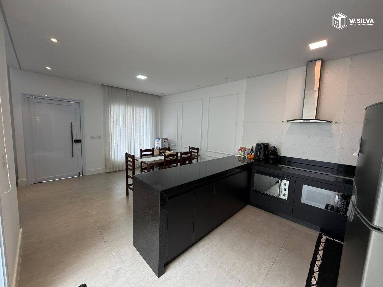 Casa em Condomínio à venda no Jardins do Império: 