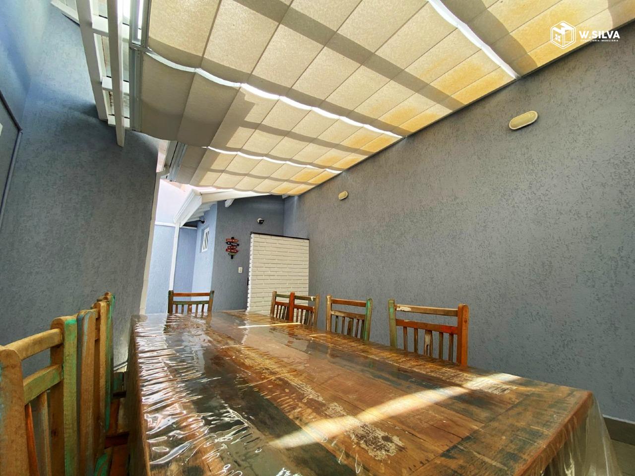 Casa em Bairro à venda no Jardim Bela Vista: 