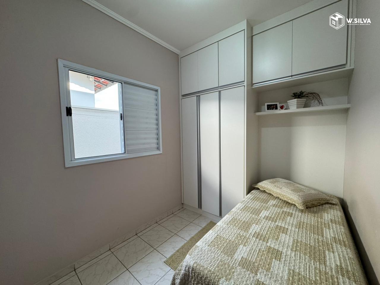 Casa em Bairro à venda no Cidade Nova II: 