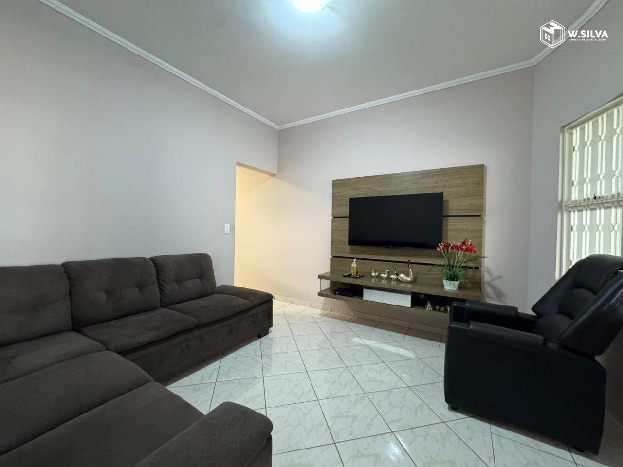 Casa em Bairro à venda no Cidade Nova II: 