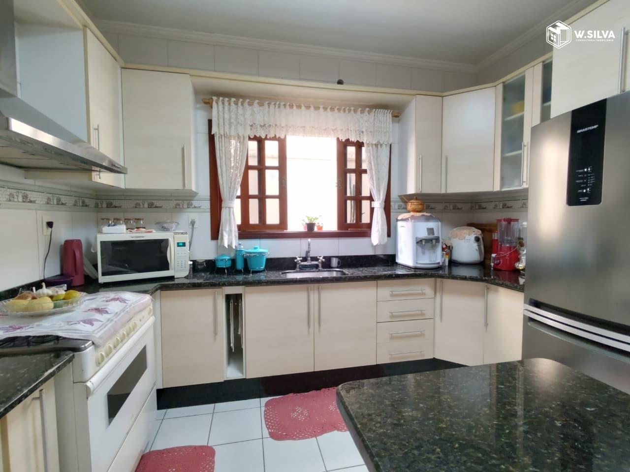 Casa em Bairro à venda no Jardim do Valle II: 