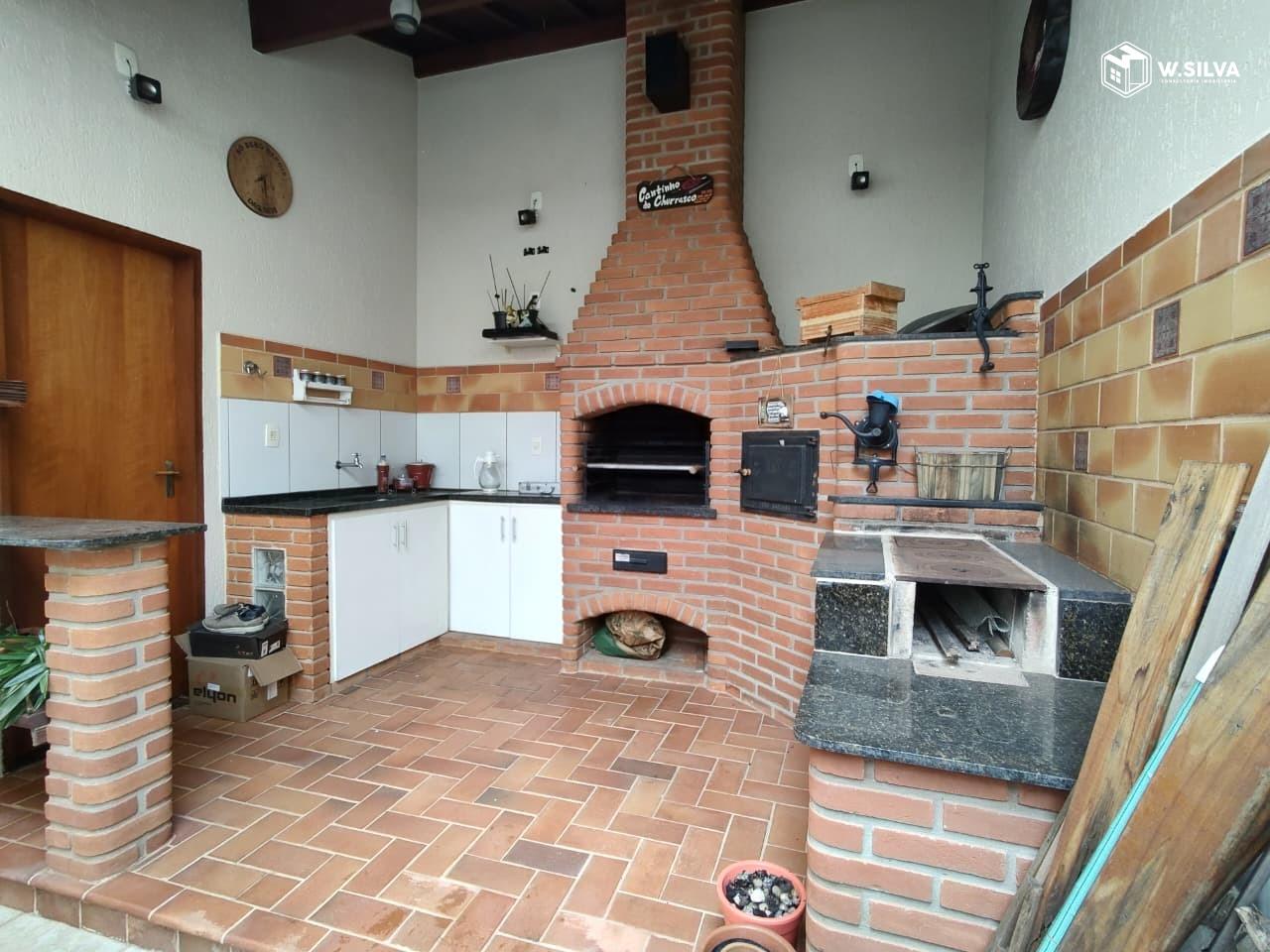 Casa em Bairro à venda no Jardim do Valle II: 