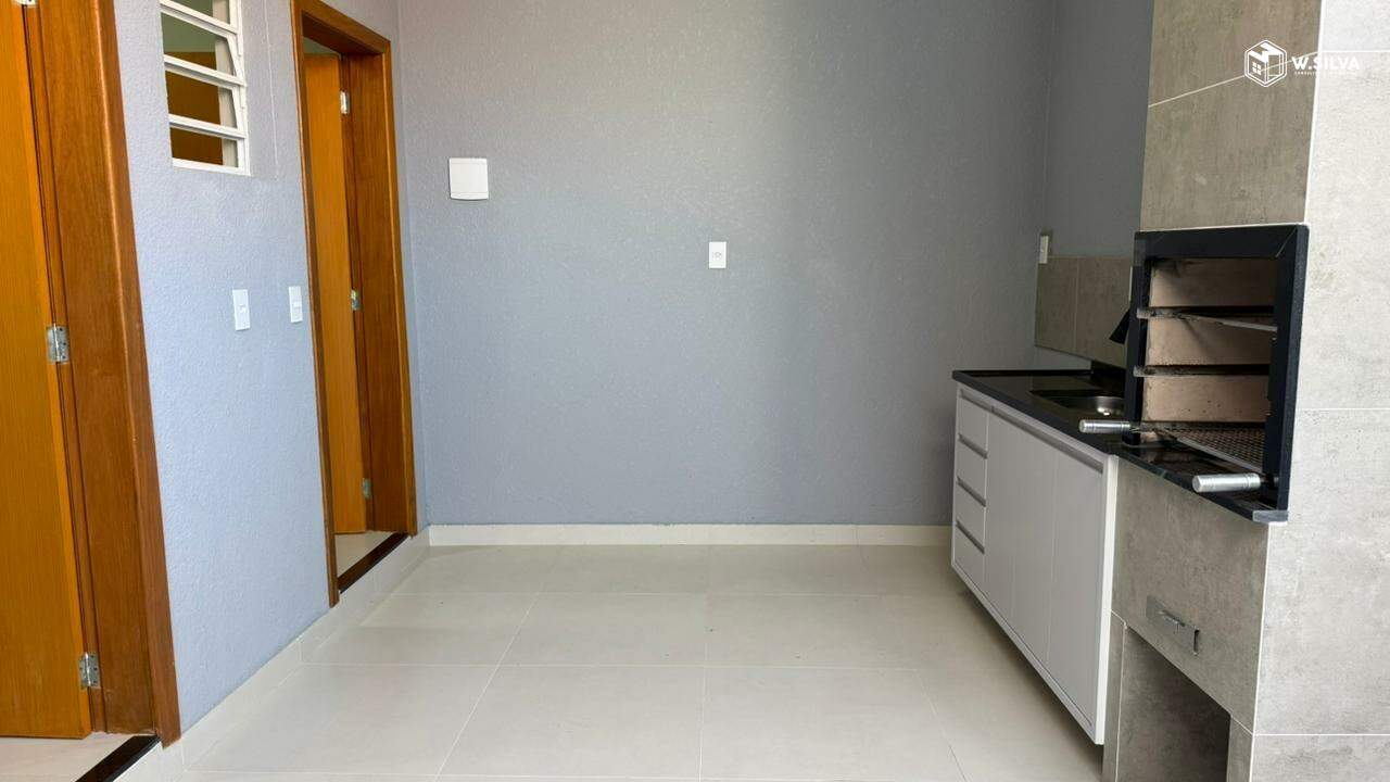 Casa em Bairro à venda no Jardim Primavera: 