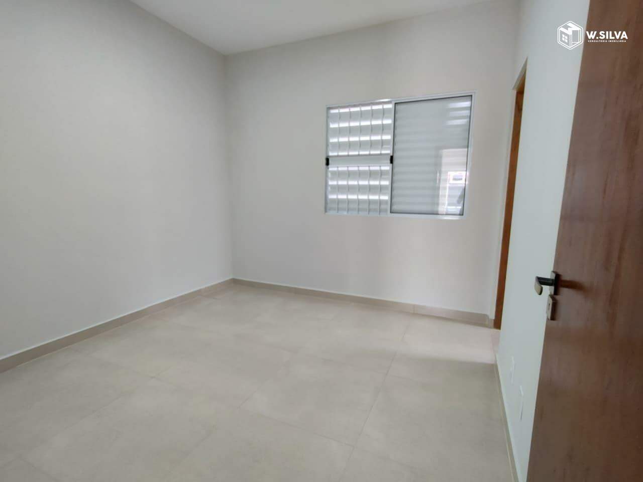 Casa em Bairro à venda no Jardim Bom Sucesso: