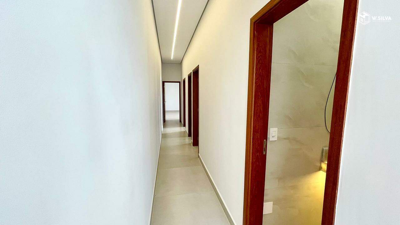 Casa em Condomínio à venda no Condomínio Park Gran Reserve: 