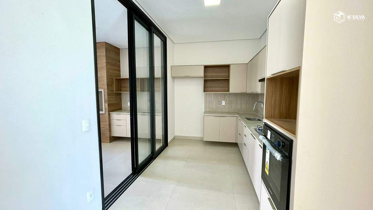 Casa em Condomínio à venda no Condomínio Park Gran Reserve: 