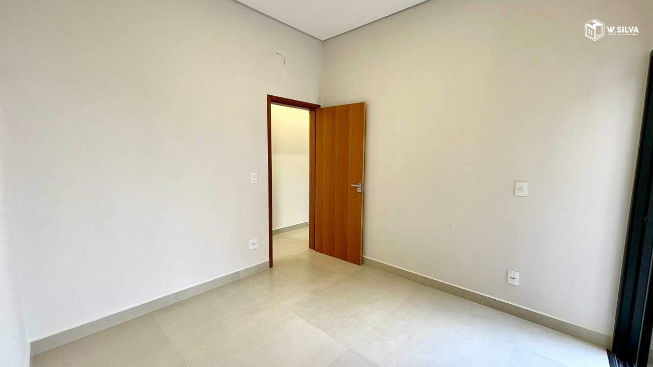 Casa em Condomínio à venda no Condomínio Park Gran Reserve: 