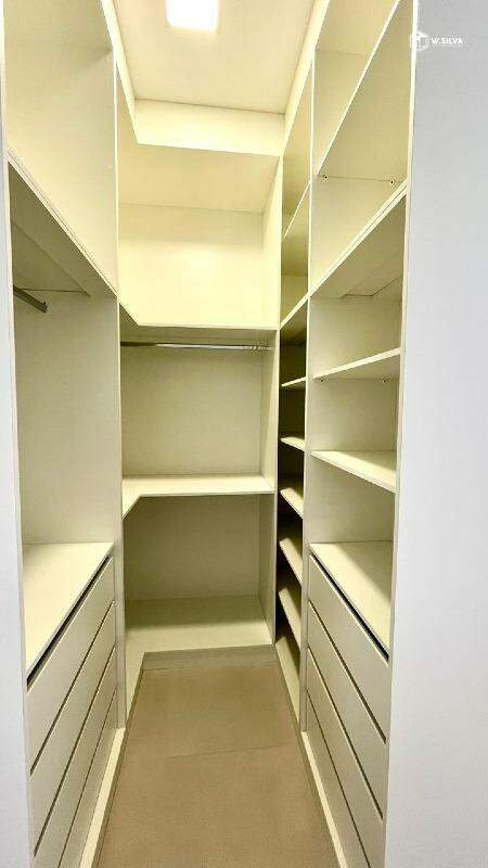 Casa em Condomínio à venda no Condomínio Park Gran Reserve: 