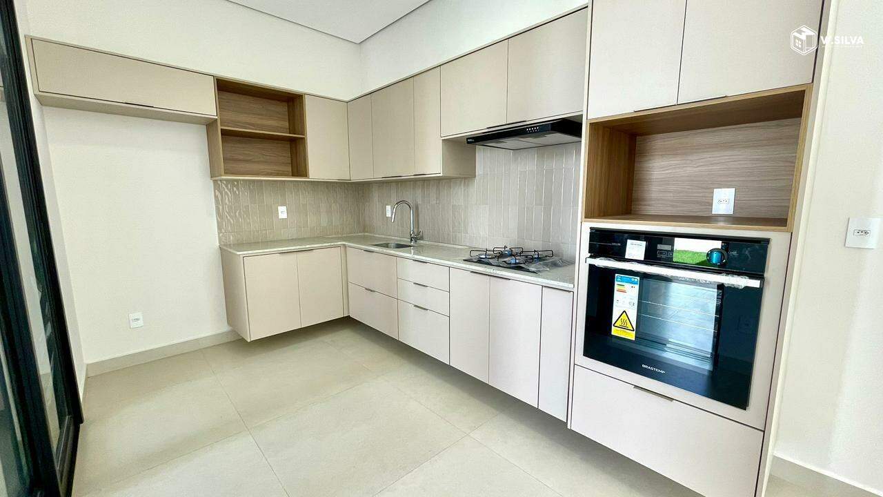 Casa em Condomínio à venda no Condomínio Park Gran Reserve: 