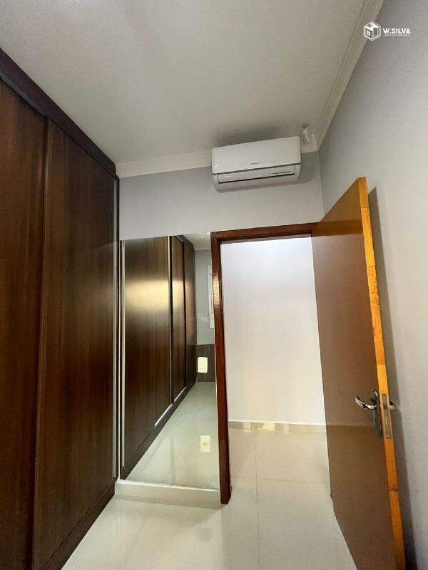 Casa em Condomínio para aluguel no Jardim Park Real: 